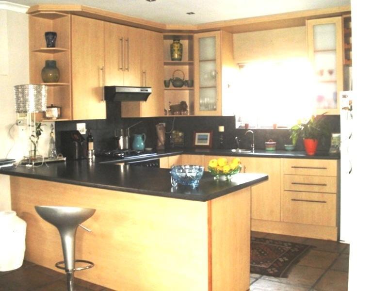 3 Bedroom Property for Sale in Sunnydale Western Cape